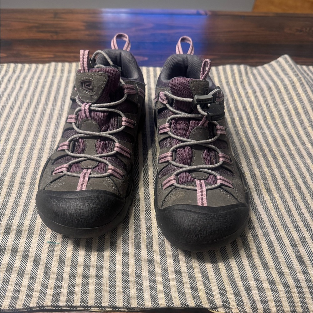 Keen Kids Sneakers - Black and Purple